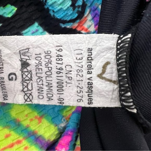 Andreia Vasques leggings with skirt attached spray paint design stretchy neon - Picture 9 of 11